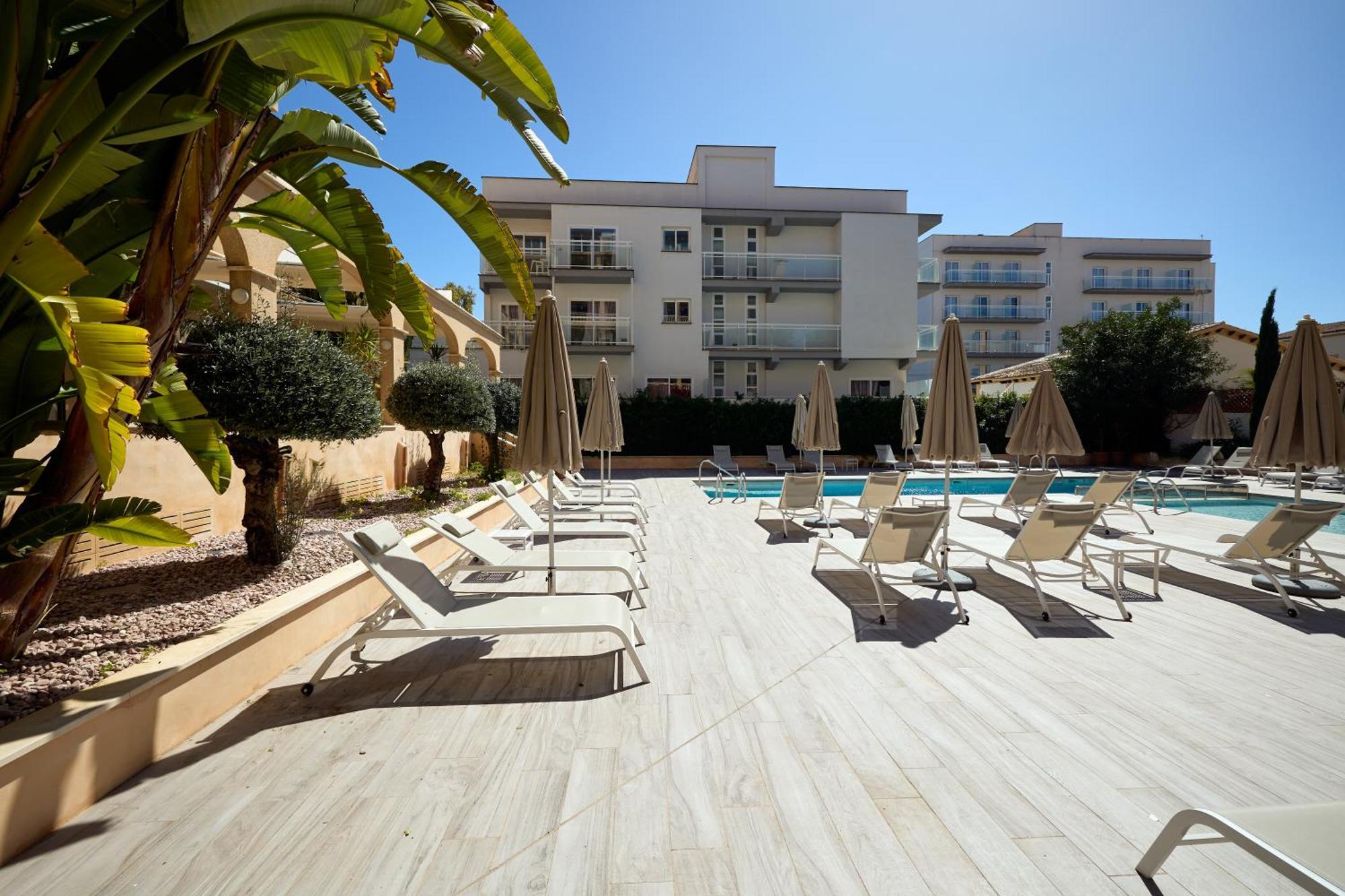 Apartamentos Isla Del Sol Can Pastilla  Exterior photo